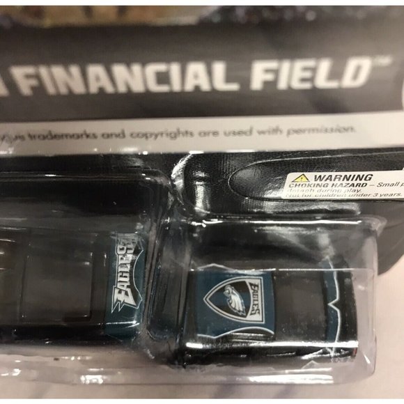 Philadelphia Eagle Die Cast Car 1:64 Ford Mustang Lincoln Financial Stadium Card - Picture 3 of 7